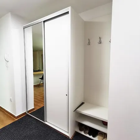 Apartment Lux Family Vidanovic Pirot