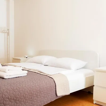 Lux Family Vidanovic 아파트 *